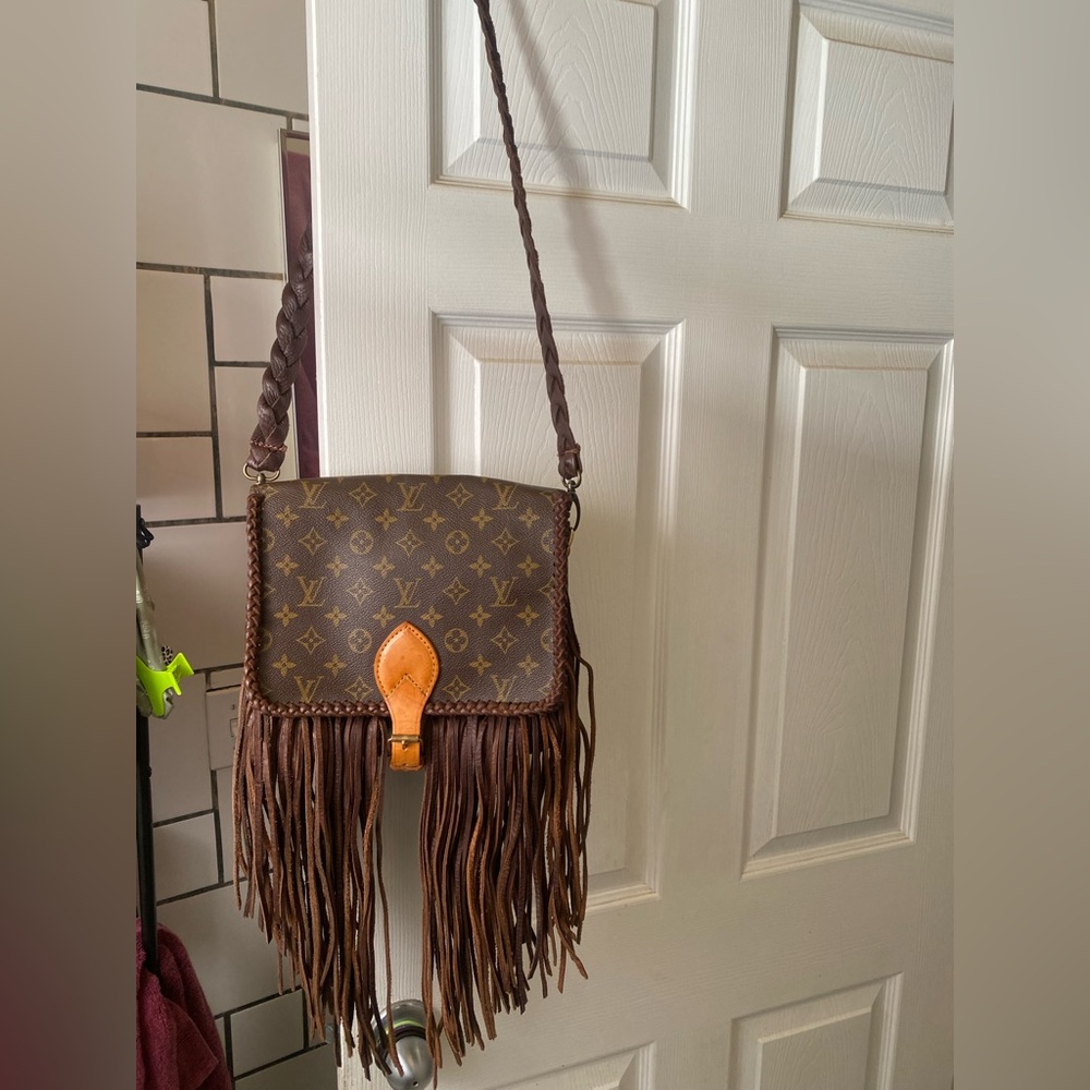 VINTAGE BOHO LV crossbody.